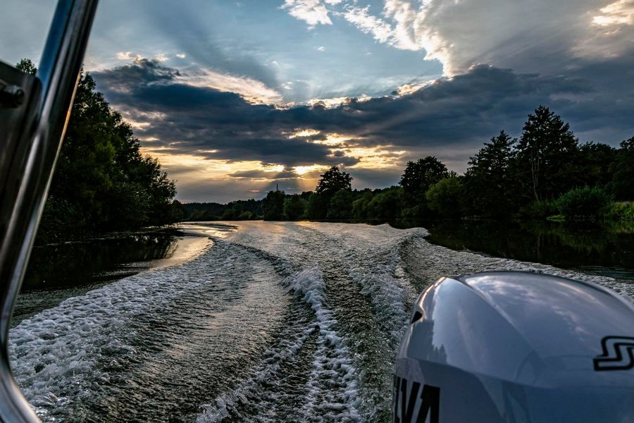 Heckansicht vom Boot aus