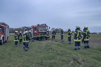 Gruppe tritt an