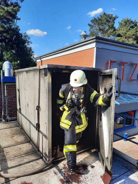 Ausgang vom Brandcontainer