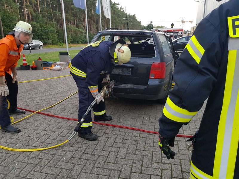 Rettungsschere im Einsatz